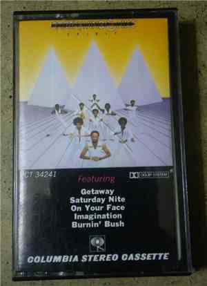 Earth, Wind & Fire - Spirit