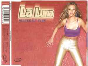 La Luna - Kisses Of Fire