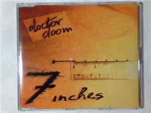 Doctor Doom  - 7 Inches