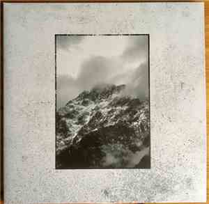 Earth And Pillars - Pillars I