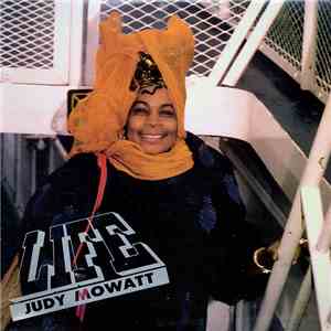 Judy Mowatt - Life
