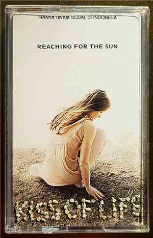 Kiss Of Life - Reaching For The Sun