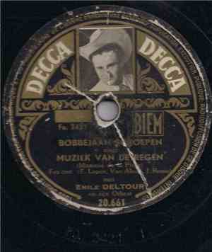 Bobbejaan Schoepen met Emile Deltour en zijn Orkest - Muziek Van De Regen / ...
