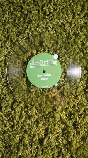 Planet Ragtime - Hole Up