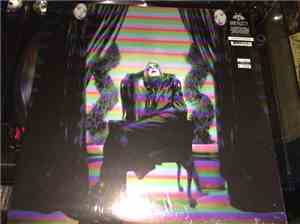 Drab Majesty - Careless