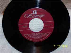 Billie Holiday And Her Lads Of Joy - Yesterdays / Lover Come Back To Me