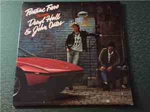 Daryl Hall & John Oates - Pontiac Fiero Presents Daryl Hall & John Oates