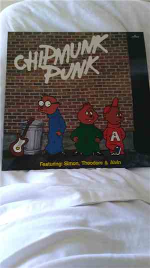 The Chipmunks - Chipmunk Punk