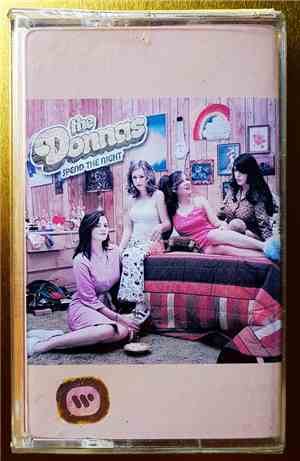 The Donnas - Spend The Night