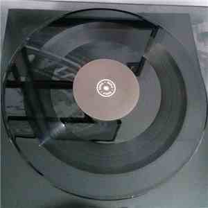Sam Binga Feat Warrior Queen / Pev & Kowton - Wasted Days / End Point Remix ...