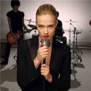 Florrie - Begging Me