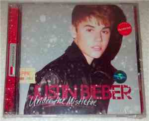 Justin Bieber - Under The Mistletoe