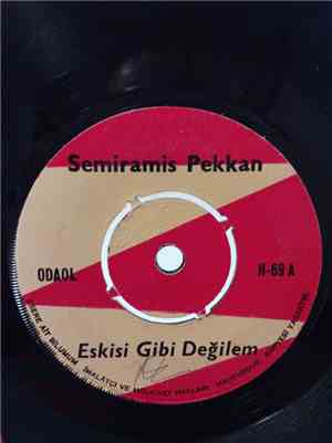 Semiramis Pekkan, Süheyl Denizci Orkestrası - Eskisi Gibi Değilim / Dert Ortağım