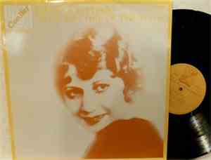 Elsie Carlisle - She's The Talk Of The Town