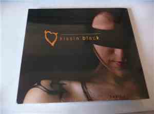 Kissin' Black - Heart Over Head
