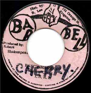 Janny Clark - Fancy Make Up