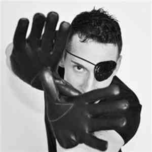 Luca Laserra, Juan Bartet - The Chase