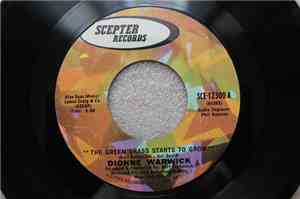 Dionne Warwick - The Green Grass Starts To Grow / They Don't Give Medals To ...