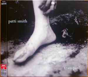 Patti Smith - Trampin'