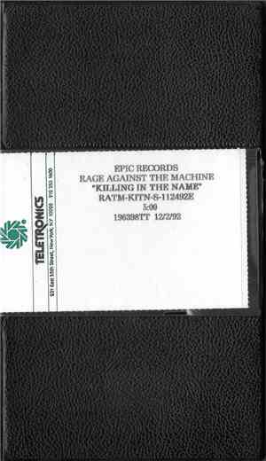 Rage Against The Machine - Killing In The Name