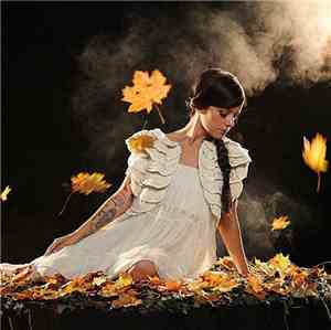 Alizée - À Cause De L'automne