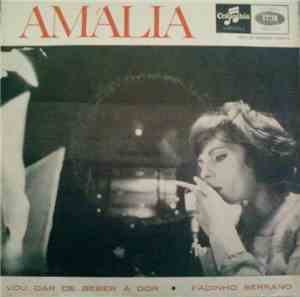 Amalia Rodrigues - Vou Dar De Beber A Dor