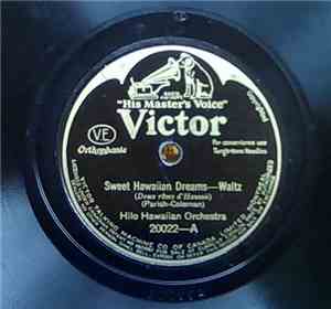 Hilo Hawaiian Orchestra - Sweet Hawaiian Dreams