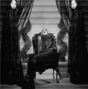 Drab Majesty - Careless