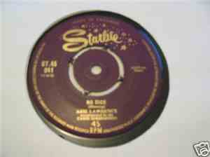 Azzie Lawrence Accompanied By The Carib Serenaders - No Dice
