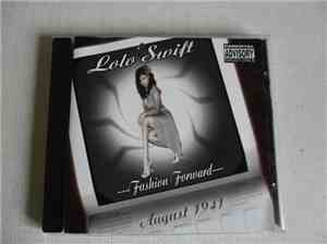 Lolo Swift - Fashion Forward