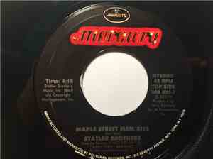 Statler Brothers - Maple Street Mem'ries / Jesus Showed Me So