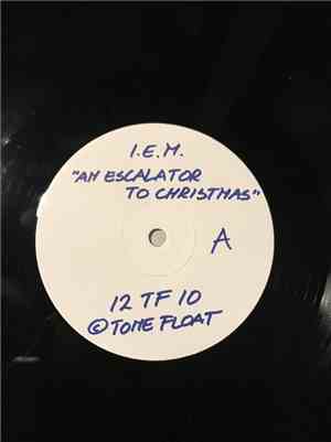 I.E.M. - An Escalator To Christmas
