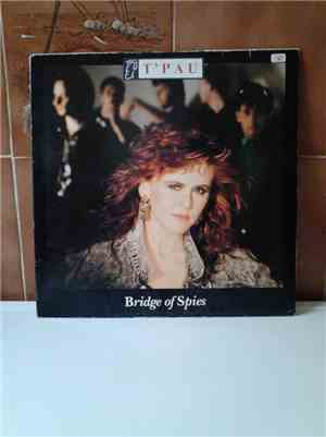 T'Pau - Bridge Of Spies