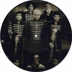My Chemical Romance - Welcome To The Black Parade