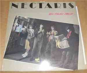 Nectaris - En Galen Värld...