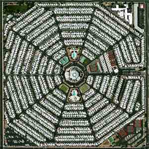 Modest Mouse - Strangers To Ourselves